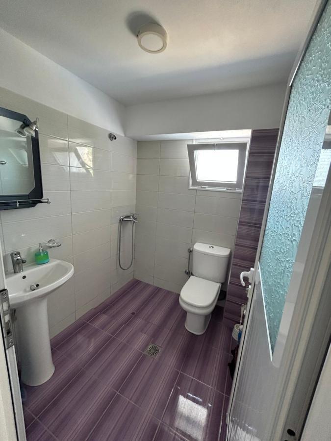 Eri Rooms Sarandë Eksteriør billede