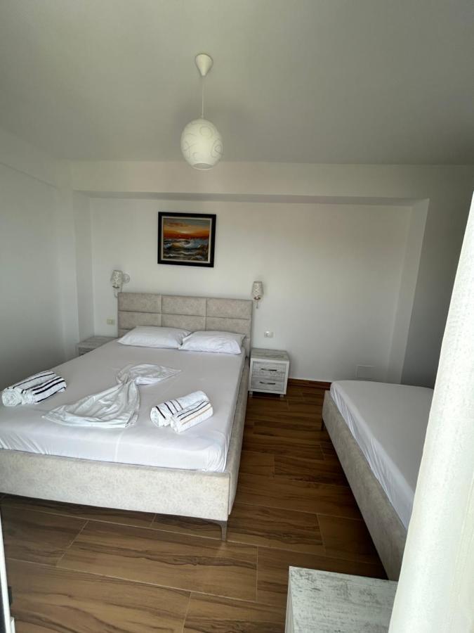 Eri Rooms Sarandë Eksteriør billede