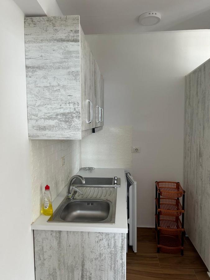 Eri Rooms Sarandë Eksteriør billede