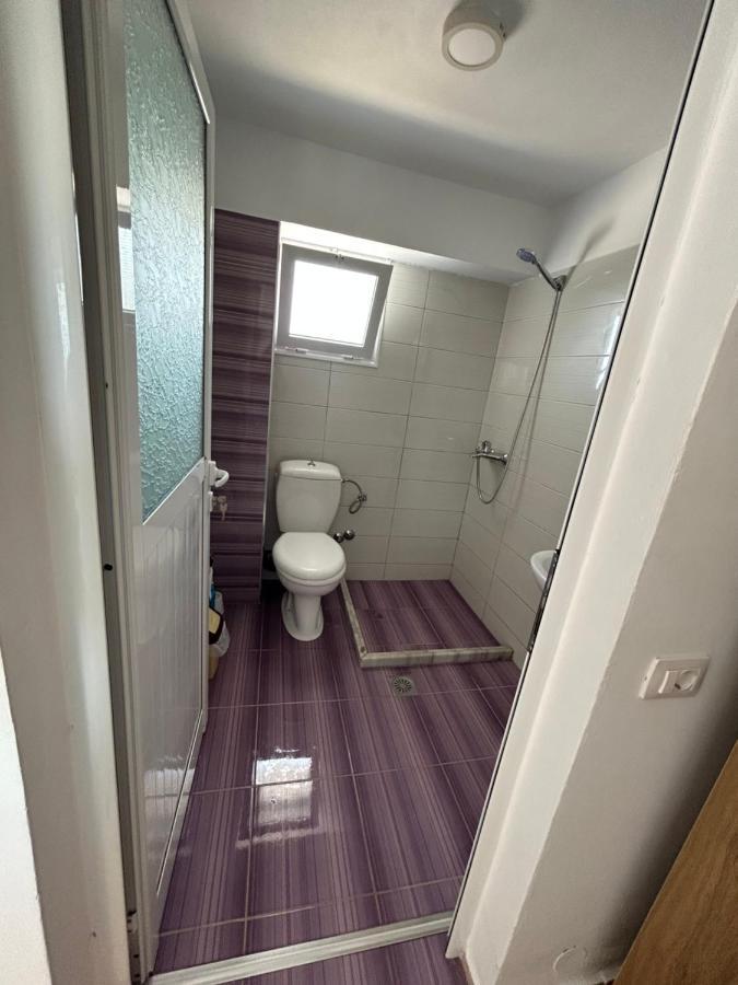 Eri Rooms Sarandë Eksteriør billede