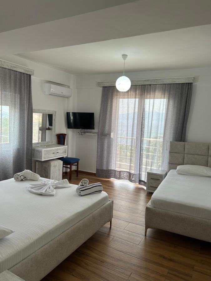 Eri Rooms Sarandë Eksteriør billede