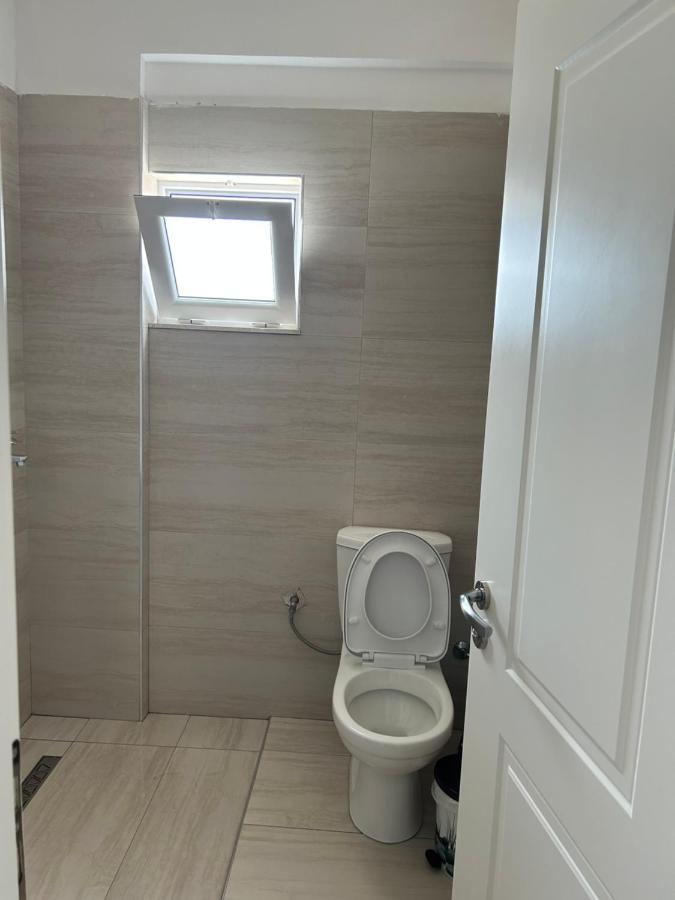 Eri Rooms Sarandë Eksteriør billede