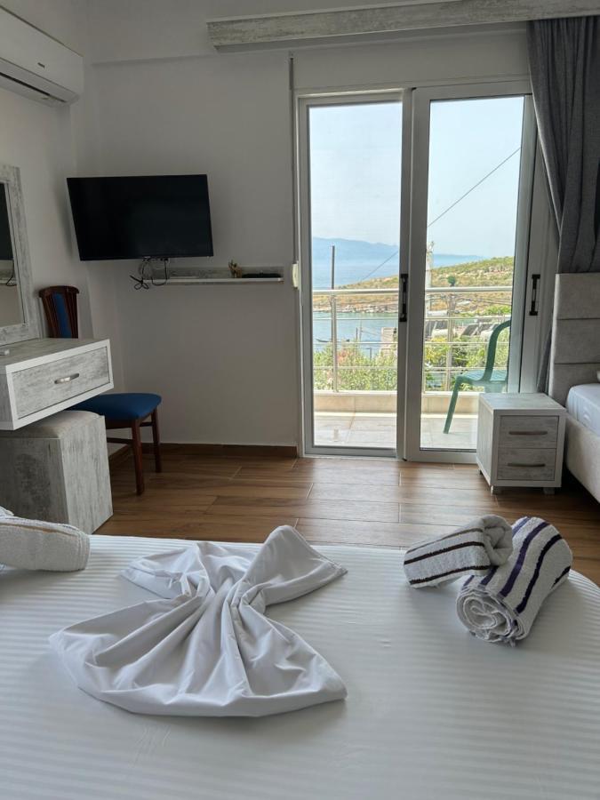 Eri Rooms Sarandë Eksteriør billede