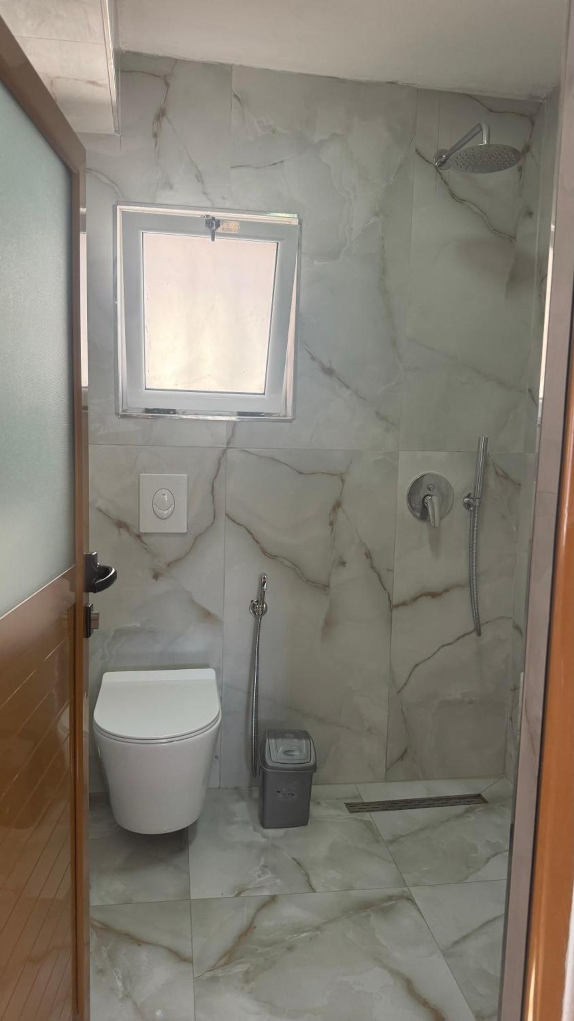 Eri Rooms Sarandë Eksteriør billede