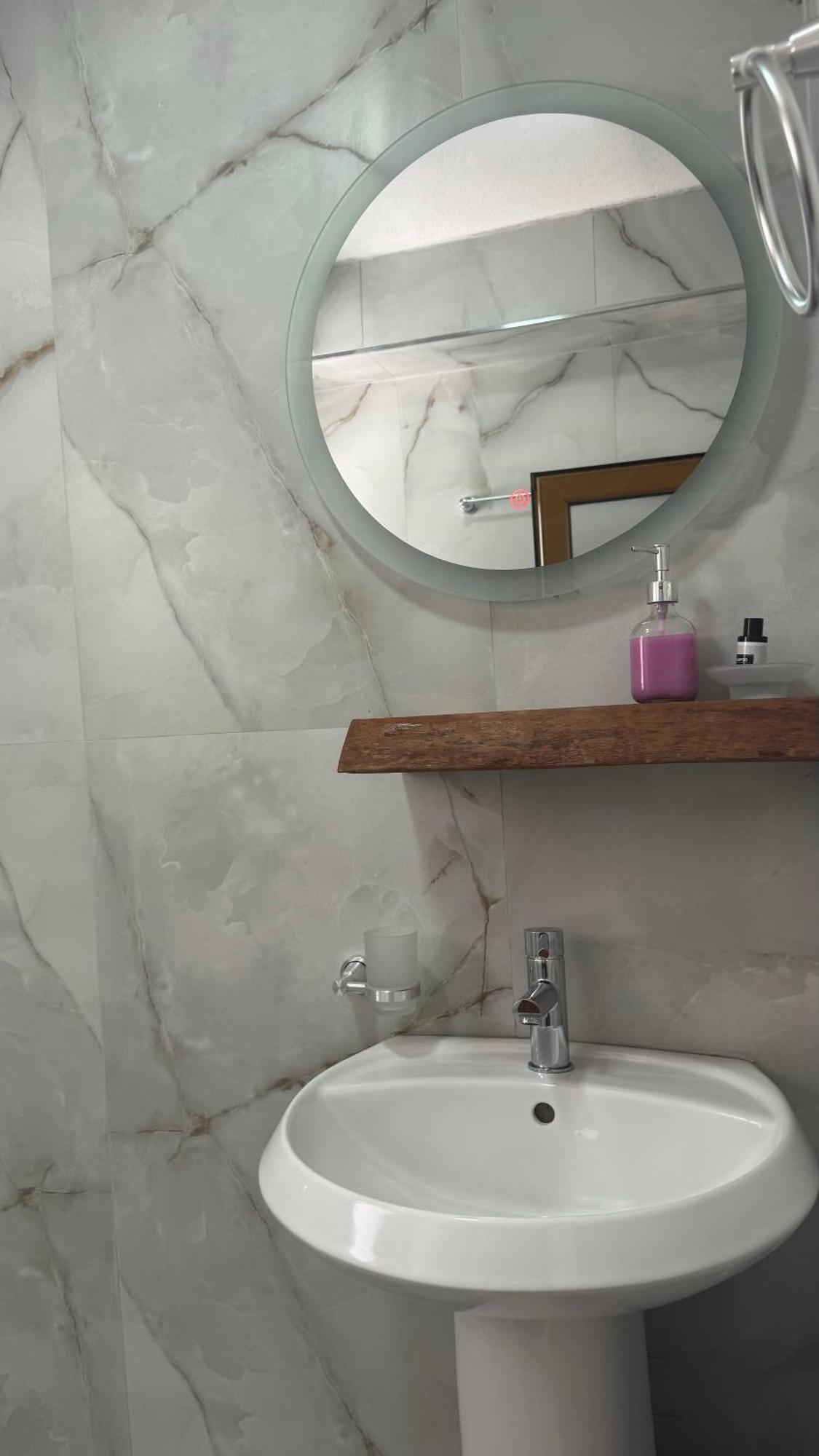 Eri Rooms Sarandë Eksteriør billede